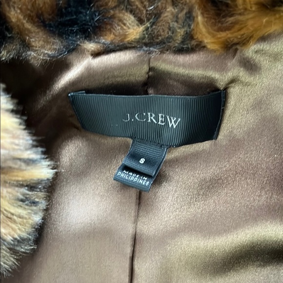 Leopard Print Faux Fur Vest - Picture 2 of 3